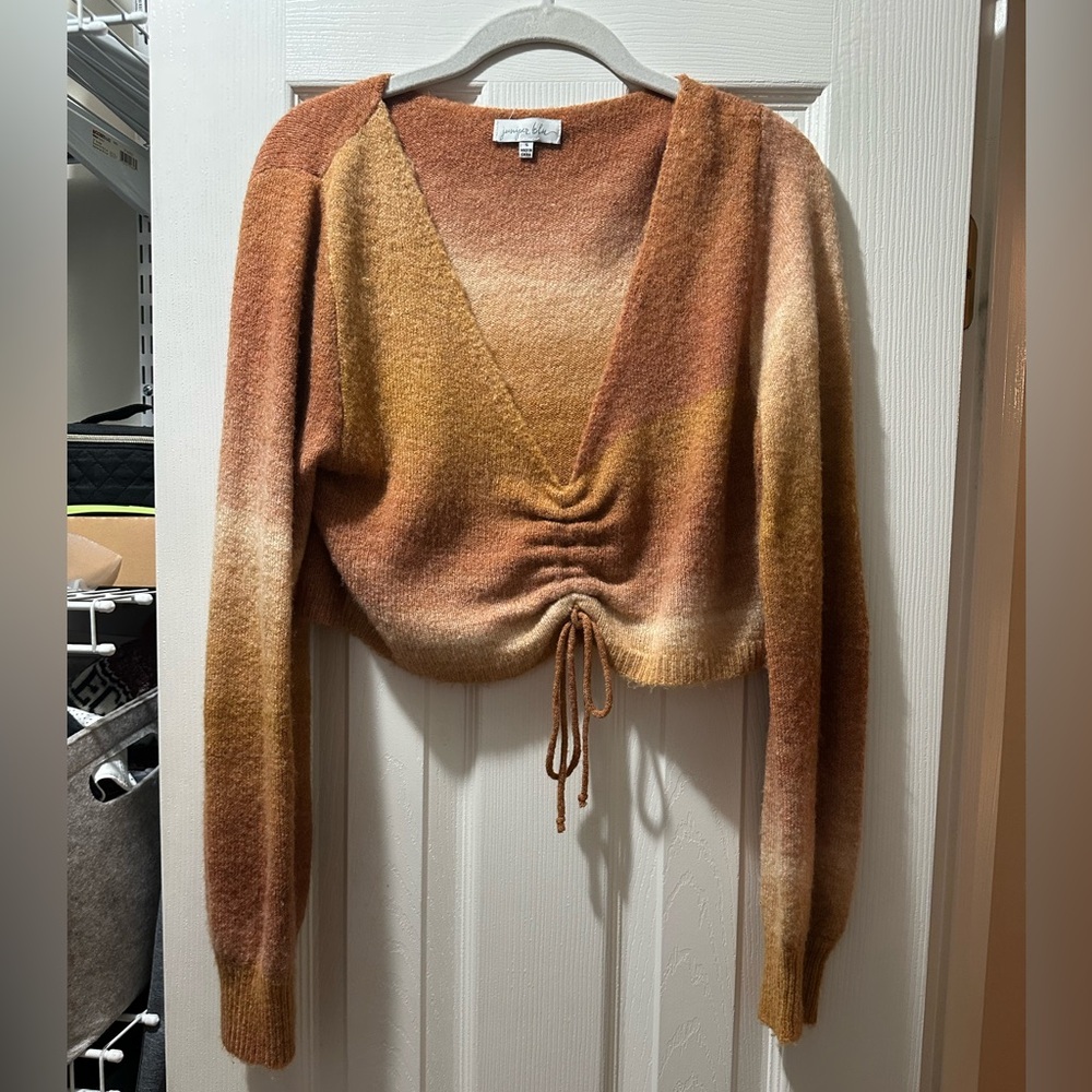 Juniper Blu Orange Cropped V-Neck Sweater
